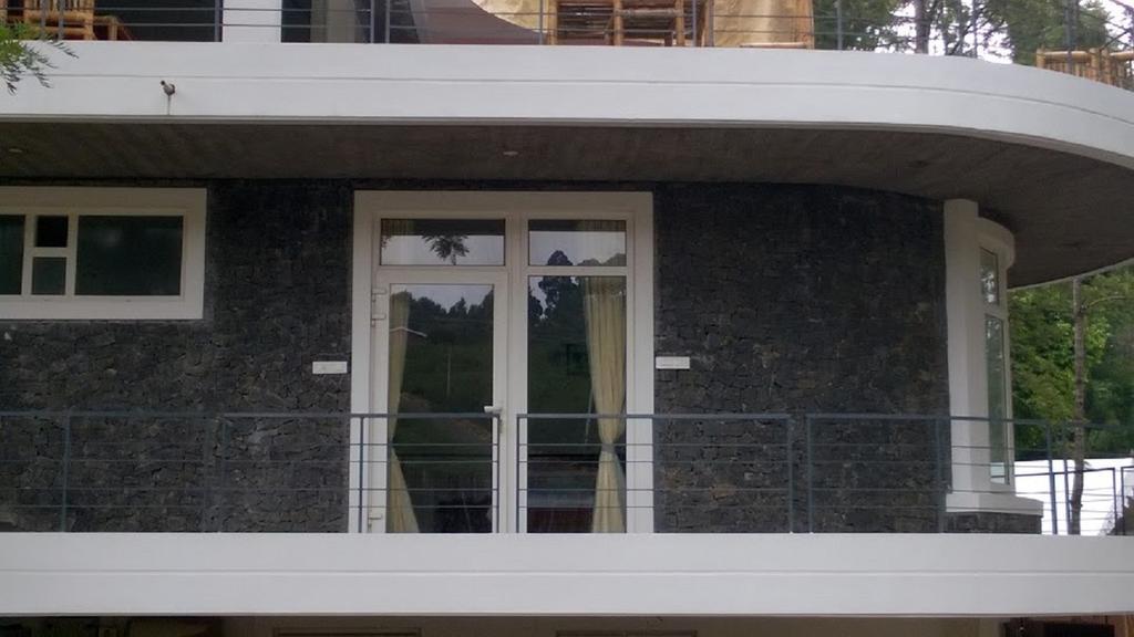 Bison Woods Hotel Yercaud Quarto foto